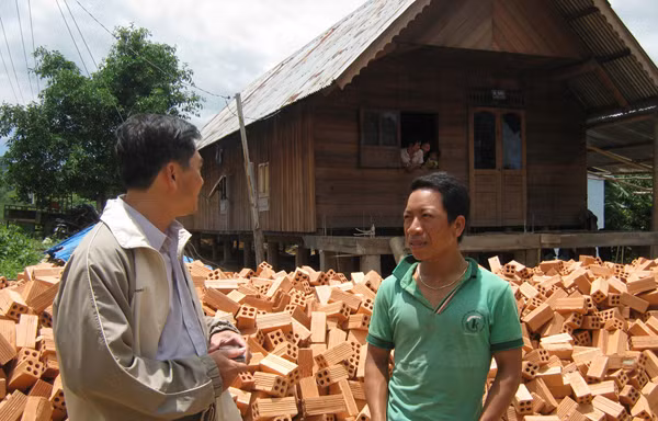 Vì trầm, rừng lại tan hoang