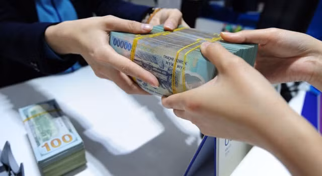  Cổ đông, nhóm cổ đông sẽ không được nhận cổ tức, cổ phần nếu không tuân thủ giới hạn nắm giữ 