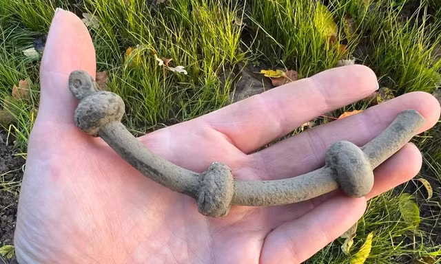 Tìm thấy kho báu 1.500 năm tuổi, biểu tượng của uy quyền