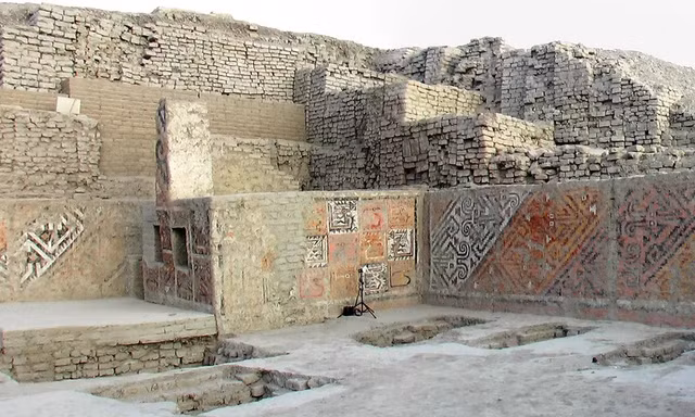 Ngôi mộ 1.500 năm tuổi tiết lộ bí ẩn về người con trai bị siết cổ bên cạnh hài cốt của cha