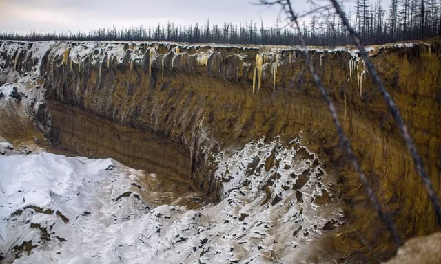 'Cổng vào thế giới ngầm' của Siberia đang ngày càng rộng ra 