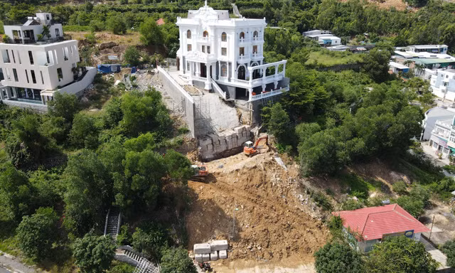 Một biệt thự tại dự án Nha Trang Seapark bị sạt lở mới đây