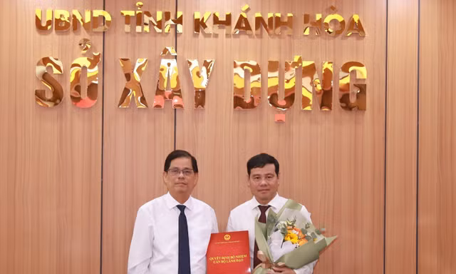 Chủ tịch UBND tỉnh Khánh Hòa bổ nhiệm lãnh đạo 2 sở