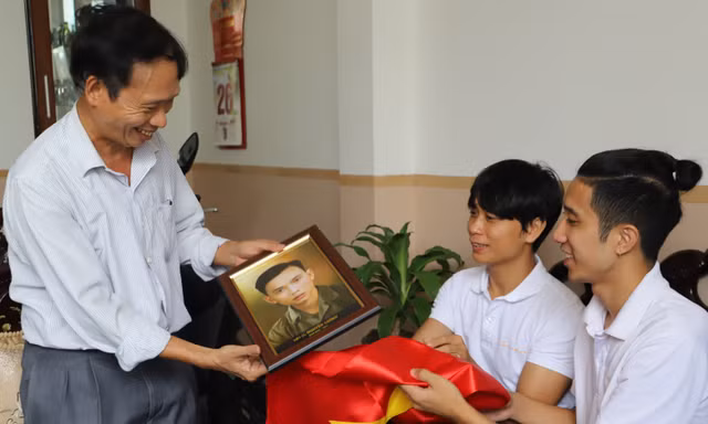 Ngày tri ân ấm áp của tuổi trẻ Khánh Hòa