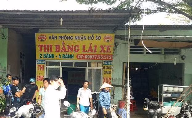 Hỗ trợ học viên sau khi giáo viên “ôm” tiền bỏ trốn