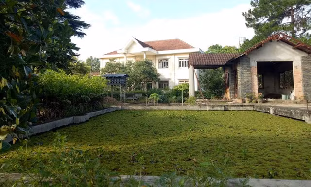 Khu biệt thự và hàng chục ha đất khiến cựu Bí thư vào nhà giam