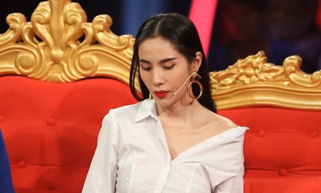 Người chuyển nhầm 30 triệu đồng tiền từ thiện chỉ ra 6 lỗi sai từ phía ca sĩ Thủy Tiên