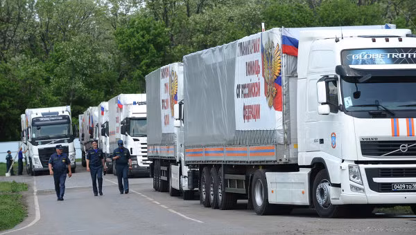 Thêm đoàn xe nhân đạo Nga sang Ukraine