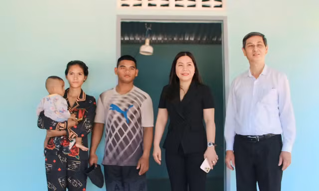 Hai huyện miền núi ở Khánh Hòa được công nhận thoát nghèo