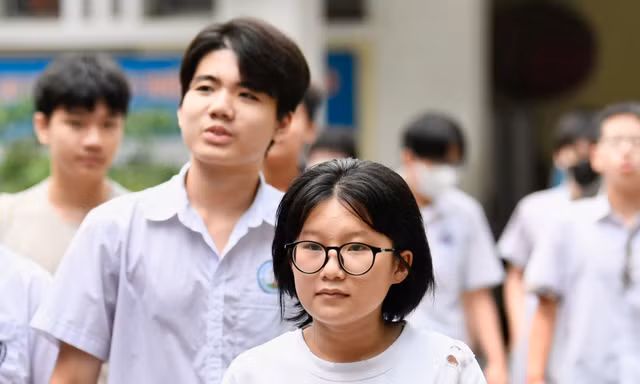 Hà Nội: 25,25 điểm vẫn trượt nguyện vọng 1, áp lực đổ dồn nội đô 