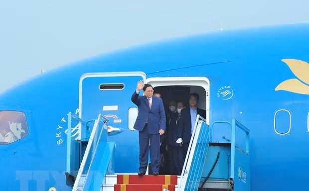 Thủ tướng về đến Hà Nội, kết thúc tốt đẹp chuyến thăm và làm việc tại Hoa Kỳ