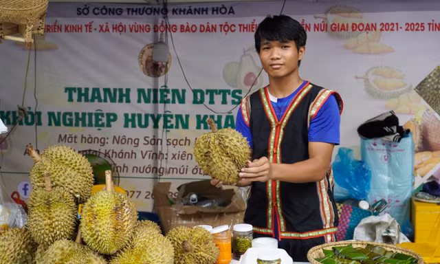 Đưa sản phẩm vùng dân tộc thiểu số đến với người tiêu dùng