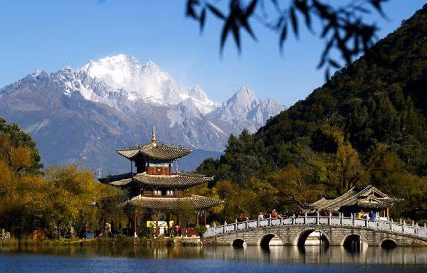Công ty du lịch Trung Quốc cấm nhà báo mua tour?