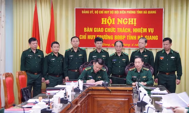 Điều động, bổ nhiệm nhân sự Bộ Quốc phòng