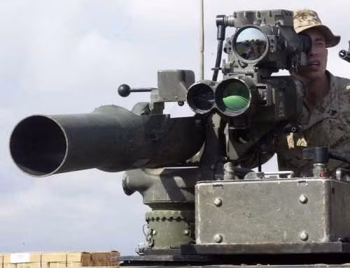 Mỹ bán hơn 2.000 tên lửa TOW-2A cho Maroc
