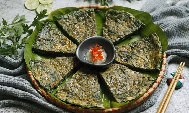 Trứng gà kết hợp với ngải cứu phải ăn cho đúng cách, nếu không sẽ ‘gặp họa’