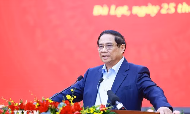 Thủ tướng: Muốn giữ vững an ninh-trật tự, người dân phải có cuộc sống ấm no