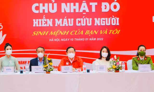 Khởi động Chủ nhật Đỏ lần thứ XIV năm 2022: Hiến máu cứu người - Sinh mệnh của bạn và tôi