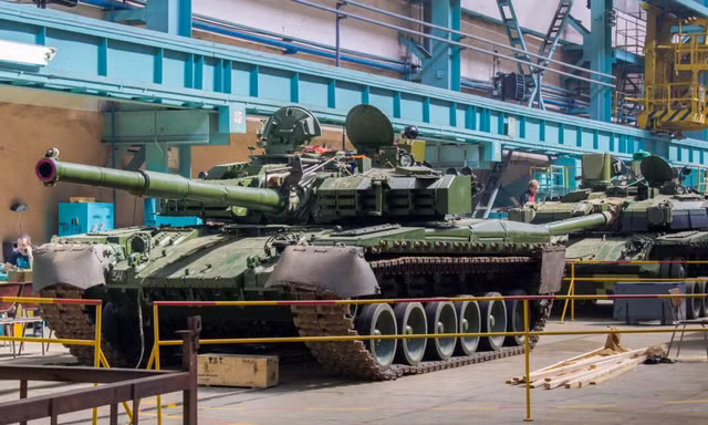 Gián điệp Nga bị bắt khi cố đánh cắp bí mật xe tăng hiện đại của Ukraine