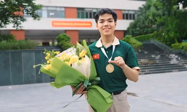 Đề cử Giải thưởng Gương mặt trẻ Việt Nam tiêu biểu 2024: Nguyễn Hữu Tiến Hưng
