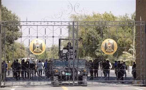 THẾ GIỚI 24H: Iraq ban bố lệnh giới nghiêm trên toàn quốc