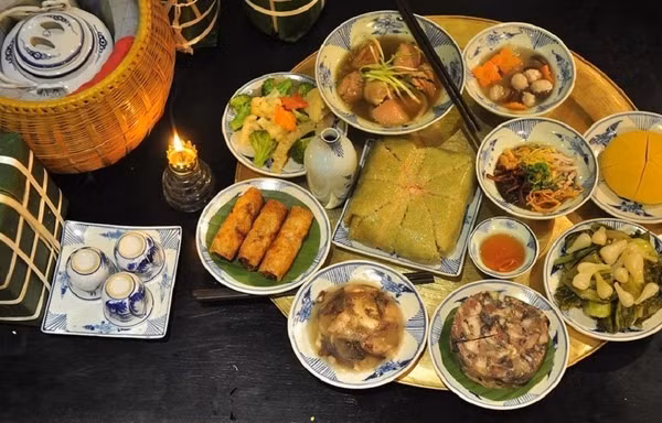 Mẹo ăn uống tránh tăng cân, giữ dáng đẹp, eo thon trong dịp Tết