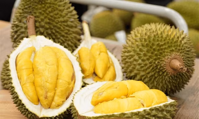  Xuất khẩu sầu riêng lao dốc, nhập từ Thái Lan và Malaysia tăng đột biến
