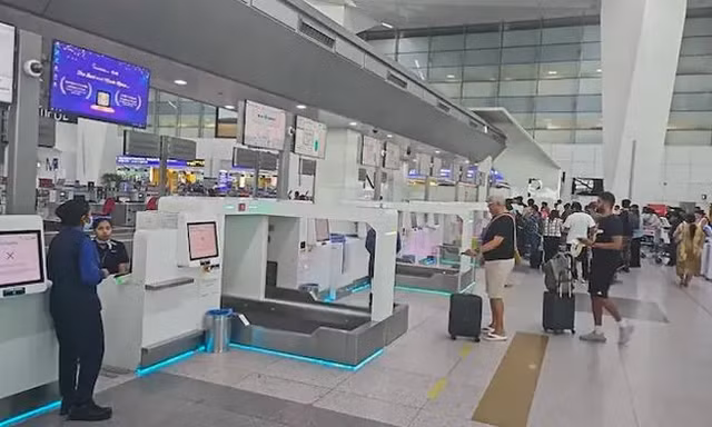 Bị bắt vì đe dọa đánh bom máy bay cho… vui