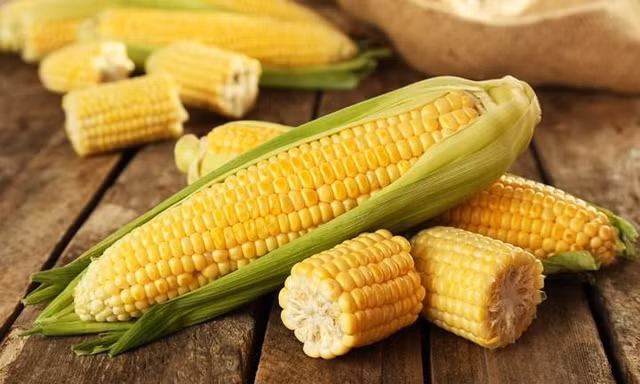 Ngô là món 'rất độc’ với những người này, chớ dại ăn nhiều kẻo hối hận