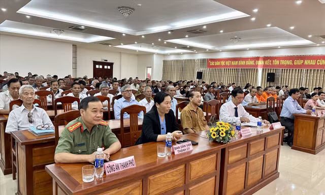 Cần Thơ tuyên truyền chính sách pháp luật cho người uy tín trong dân tộc thiểu số
