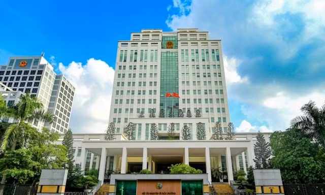 Thủ tướng điều động, bổ nhiệm 10 Thứ trưởng Bộ Nông nghiệp và Môi trường