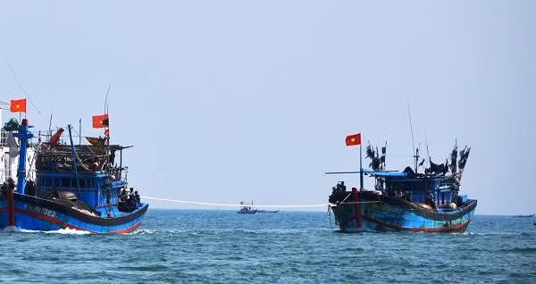 Trung Quốc cảm ơn Việt Nam cứu vớt an toàn 32 ngư dân