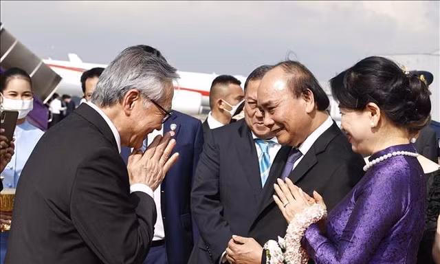 Chủ tịch nước kết thúc chuyến thăm chính thức Thái Lan và dự Hội nghị APEC 2022