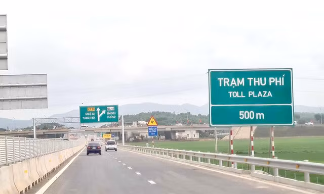 Gấp rút hướng dẫn nhượng quyền thu phí cao tốc đầu tư công