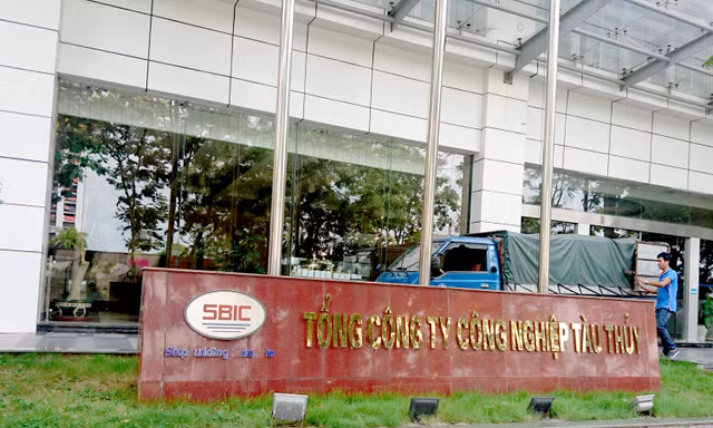 Tổng Công ty Công nghiệp tàu thủy tích tiền để trả nợ