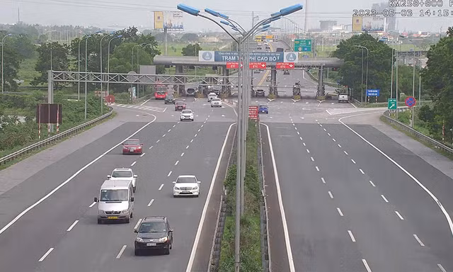 VEC xin tăng phí 4 tuyến cao tốc để lấy tiền... trả nợ