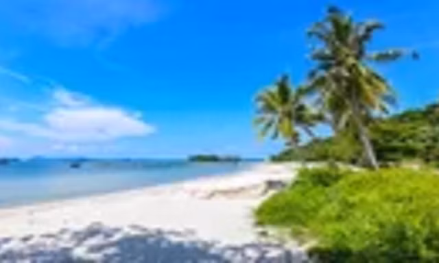 Cuộc sống bình yên trên đảo Hải Tặc