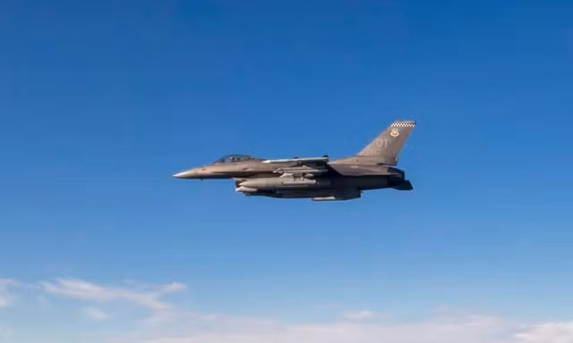Không quân Mỹ thử nghiệm khả năng bắn hạ UAV cỡ nhỏ của F-16
