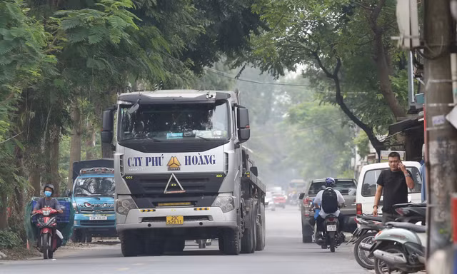 Mòn mỏi chờ dự án mở rộng đường 'treo' 14 năm ở Hà Nội