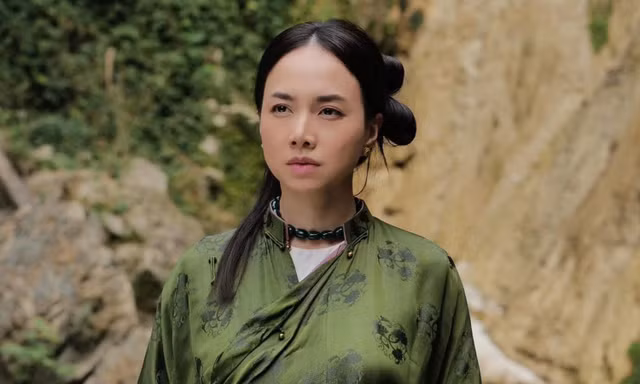 Rạp chiếu gay cấn dịp lễ 30/4