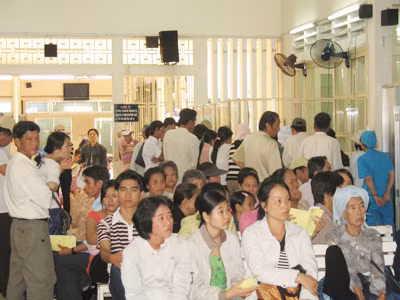Cần nhiều hơn nữa các công ty dược chung tay giảm giá thuốc