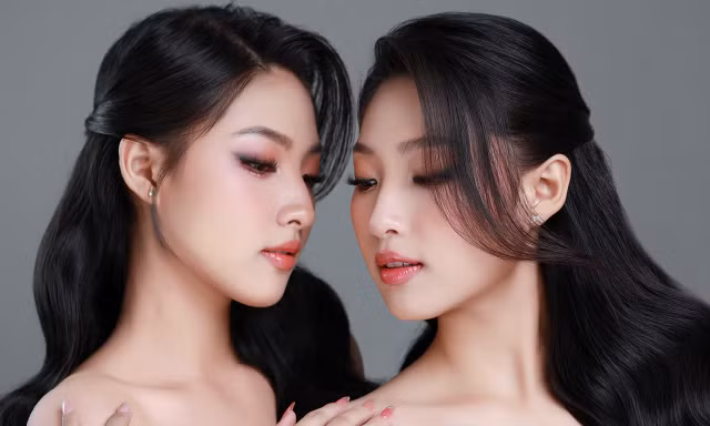 Cặp đôi chị em ‘gây sốt’ với tài năng ngoại ngữ, ước mơ trở thành MC song sinh tam ngữ