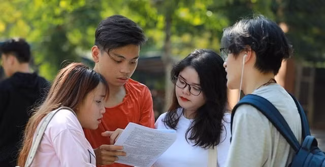 Gần 1.500 sinh viên ở Đà Nẵng chưa thể quay lại giảng đường