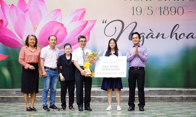 Suất học bổng tuyển sinh 2020 đầu tiên của trường ĐH Hoa Sen đã có chủ