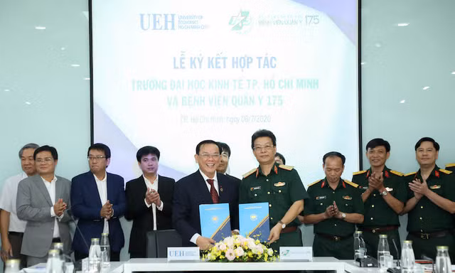 Trường ĐH Kinh tế TP. HCM và Bệnh viện Quân y 175 ký kết hợp tác toàn diện