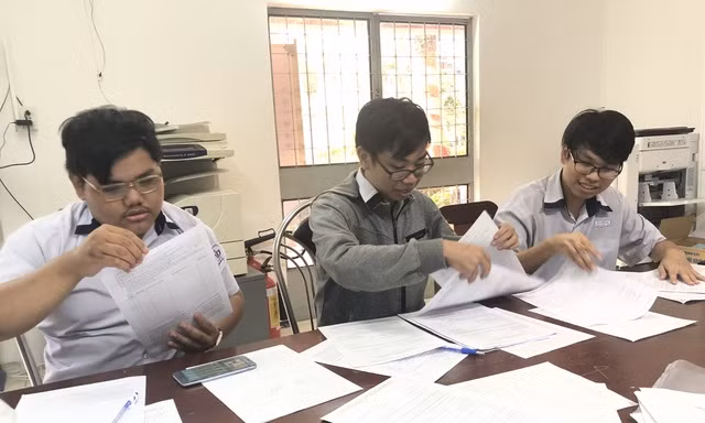Nhiều thí sinh đăng ký tới 20 nguyện vọng xét tuyển đại học