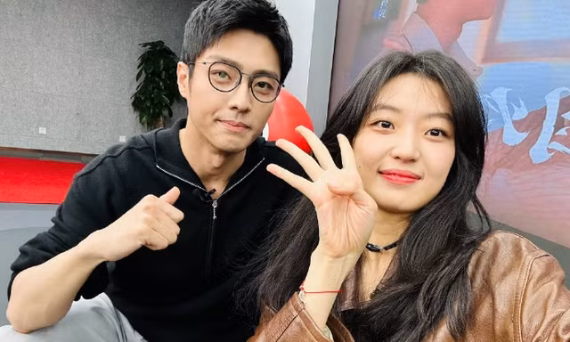 Tôn Thiên - Trần Tĩnh Khả ra vào cùng tòa nhà, cặp đôi "Yên Hỏa Nhân Gia" hẹn hò thật?