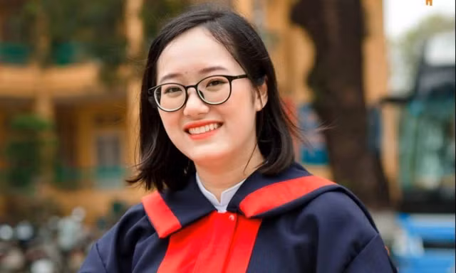 Thủ khoa khối C tỉnh Phú Thọ: Đạt điểm 10 Sử, từng theo đuổi khối D, muốn làm cô giáo dạy Văn