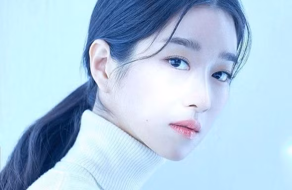 NÓNG: "Điên nữ" Seo Ye Ji tái xuất, hóa "đóa hoa nguy hiểm" trong K-drama mới?