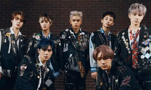 Lucas tạm ngưng hoạt động, tương lai các nhóm nhạc có nam idol này góp mặt sẽ đi về đâu?